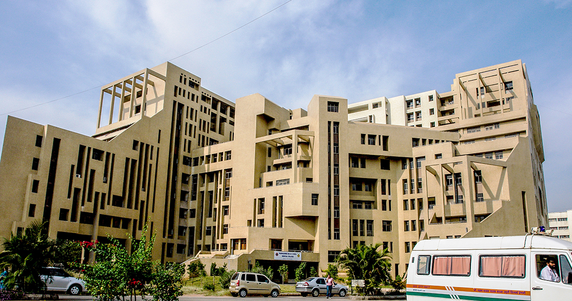 DY Patil University
